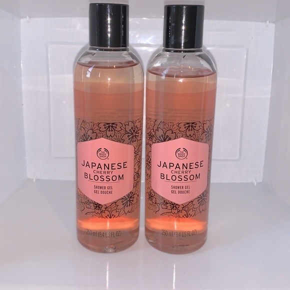 The Body Shop Bath & Body Japanese Cherry Blossom Shower Gel X2